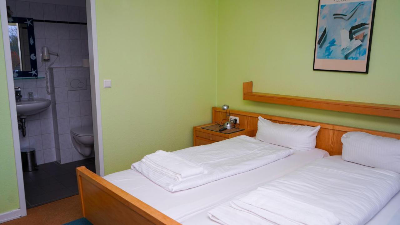 Itm Hotel Bettkaestchen Am Sachsenwald راينبك المظهر الخارجي الصورة